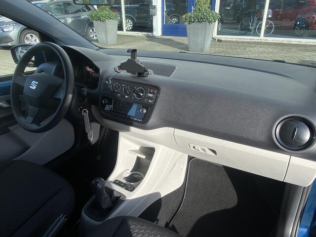 Seat MII 1.0 Style Intense 30.000 KM, PDC, Cruise, Rijklaar met beurt & garantie!