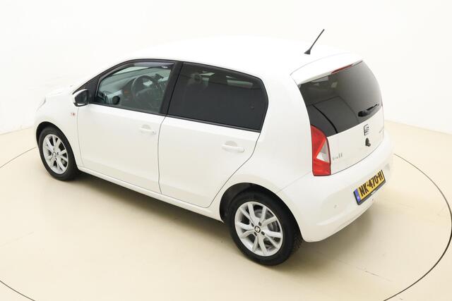 Seat MII 1.0 Sport Connect 60 PK | Handgeschakeld | 5-Deurs | Parkeersensor | Licht Metalen Velgen | Airco | Radio | Bluetooth | Getinte ramen |