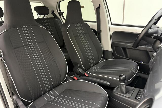 Seat MII 1.0 Sport Connect 60 PK | Handgeschakeld | 5-Deurs | Parkeersensor | Licht Metalen Velgen | Airco | Radio | Bluetooth | Getinte ramen |