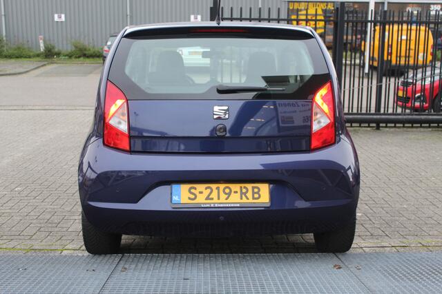 Seat MII 1.0 Reference Navigatie/Parkeersensoren/Airco/Bluetooth/Elektrische ramen/Centrale vergrendeling