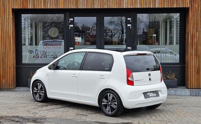 Seat MII 1.0 Mii by Cosmopolitan lichtmetaal. leer/alcantara. parkeer sensor.