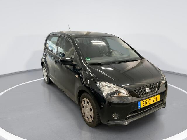 Seat MII 1.0 60pk Style Intense · Cruise Control · P-Sensoren · Airco · Radio · Bluetooth · 14'' Inch ·
