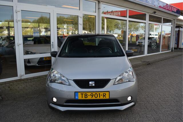 Seat MII 1.0 60PK Sport Intense ? Cruise ? PDC ? Trekhaak Afn. ? Orig NL ?