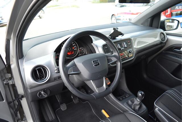 Seat MII 1.0 60PK Sport Intense ? Cruise ? PDC ? Trekhaak Afn. ? Orig NL ?