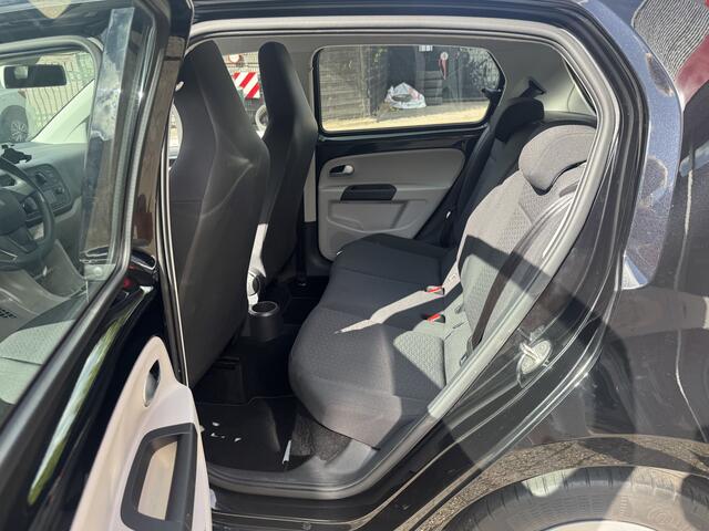 Seat MII 1.0 Style Intense Bluetooth, Cruise, Airco, Parkeersensoren,