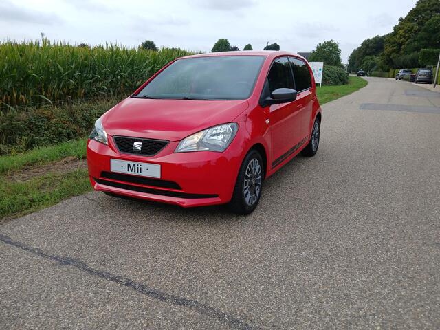 Seat MII 1.0 Style Chic + Beats audio + Winterpakket!