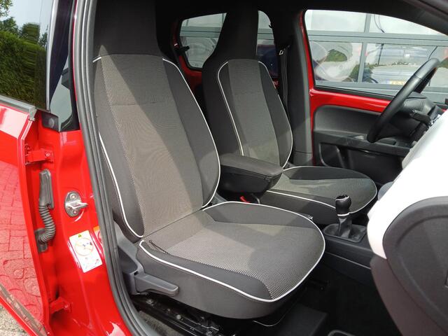 Seat MII 1.0 Style Chic + Beats audio + Winterpakket!