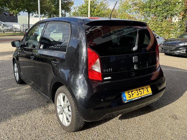 Seat MII 1.0 Sport Intense // AIRCO // PARKEER SENSOREN // 5-DEURS // CRUISE // BLUETOOTH //