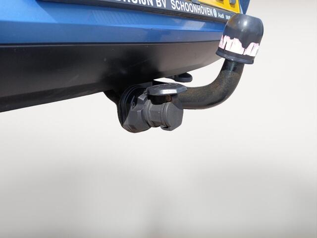 Seat TOLEDO 1.2 TSI Style Connect | Climate | Cruise | Trekhaak | Hatchback! | Navigatie | Sensoren |