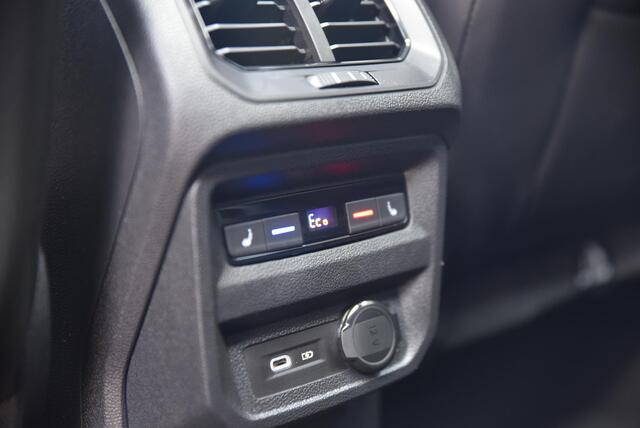 Seat Tarraco 1.4 TSI e-Hybrid PHEV FR Business Intense Trekhaak Panoramadak