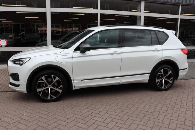 Seat Tarraco 1.4 TSI e-Hybrid PHEV FR Automaat Wegklapbare trekhaak.