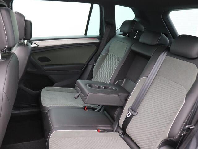 Seat Tarraco 1.4 TSI e-Hybrid PHEV Xperience 245PK DSG full led, trekhaak, adaptive cruise, 360gr. camera, alarm, stoelverwarming voor en achter, stuurwielverwarming, elek. bedienbare achterklep, side assist, keyless, 20" lichtmetaal