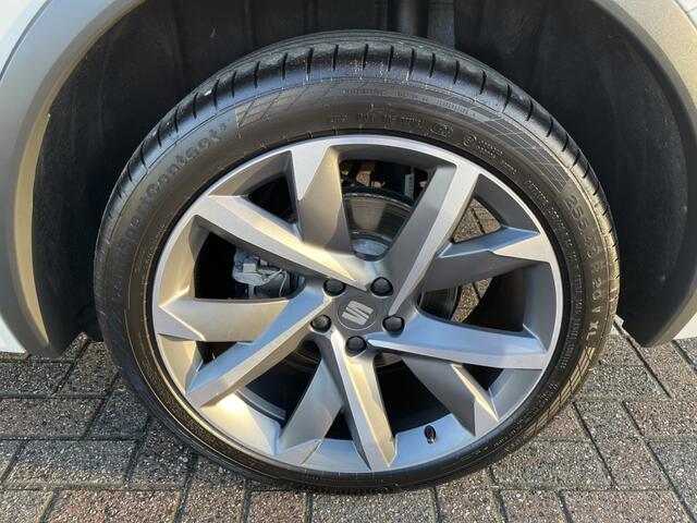 Seat Tarraco 1.4 TSI e-Hybrid PHEV 245pk DSG FR / Panoramadak / Leer / Virtual Cockpit / Elek. Achterklep Met Virtual Pedal / 360 Camera / Memory Seats / Stoelverwarming Voor & Achter / 19" LMV