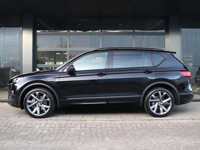 Seat Tarraco FR Business 1.4 TSI e-Hybrid PHEV 245pk | Panoramadak | 20" lichtmetalen velgen | Stoelverwarming | Elektrische achterklep | Keyless entry & go |