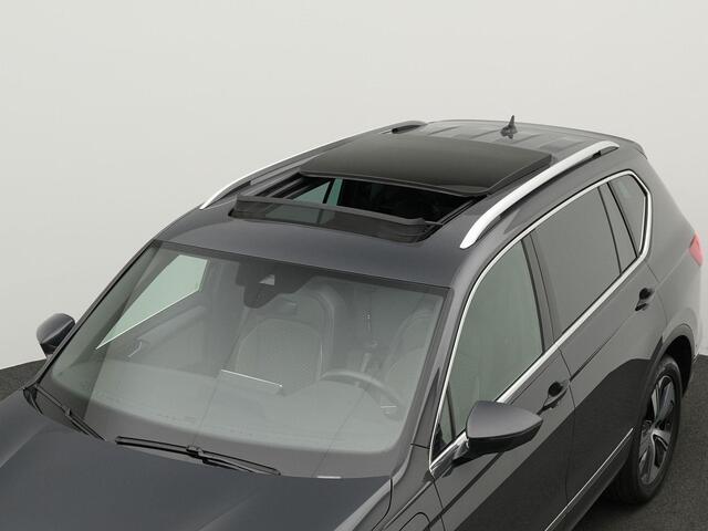 Seat Tarraco 1.4 TSI 245 pk DSG e-Hybrid PHEV Xperience Business Intense | Panoramadak | Trekhaak | Adaptief onderstel | Navigatie 9,2 inch | Stuur-/achterbankverwarming