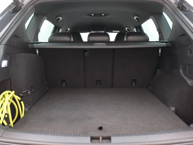 Seat Tarraco 1.4 TSI e-Hybrid PHEV FR Business 245PK DSG Achteruitrijcamera, Trekhaak, Alarm, Keyless, Stoel-Stuurverwarming, Elektr. Achterklep, Side Assist, 19" LM Velgen, Adaptieve Cruise Control