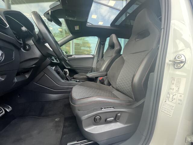 Seat Tarraco 1.4 TSI e-Hybrid PHEV 245pk DSG FR / Panoramadak / Zwenkbare Trekhaak / Elek Achterklep Met Virtual Pedal / Camera / LED / Stoelverwarming Voor & Achter / 3 Zone climate control / 20'' LMV