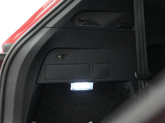 Seat Tarraco 7 pers. 1.5 TSI 150 pk DSG FR Business Intense | Panoramadak | Trekhaak | Geheugenstoel | Beats Audio | Rondomzicht camera | Stuur-/achterbankverwarming