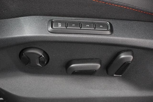 Seat Tarraco 1.5 TSI 150pk FR DSG 7p. | Navigatie | Apple Carplay/Android Auto | Camera | Parkeer sensoren | Digitale Cockpit | Lichtmetalen velgen | Stoelverwarming | Stoel bestuurder electrisch verstelbaar