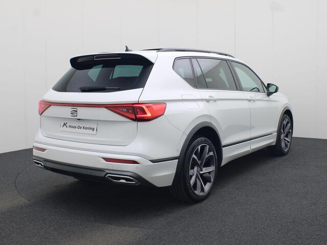 Seat Tarraco 1.4TSIe-Hybrid 180kW/245PK PHEV FR DSG · Panoramadak · 360°Camera + Parkeersensoren · Apple/Android