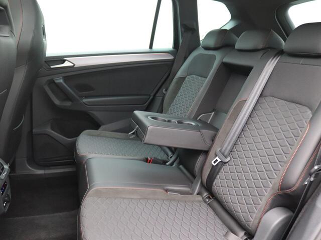 Seat Tarraco 1.4 TSI e-Hybrid PHEV FR Business Intens 245PK DSG Pano-Schuifdak, Trekhaak, 360gr. Camera, Stoel-Stuurverwarming, 19" LM Velgen, Keyless, Elektr. Achterklep