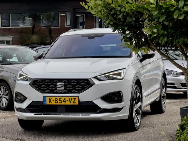 Seat Tarraco 1.5 TSI FR 150PK NAVI CAMERA360 DIGI-DASH APPLE-CARPLAY LED LMV PDC