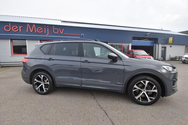 Seat Tarraco 1.4 TSI e-Hybrid PHEV FR Business Intense , TREKHAAK , PANODAK , A UITRIJ CAM , ST+STUUR VERW , LED KOPL ,