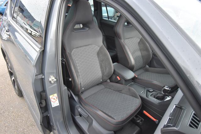 Seat Tarraco 1.4 TSI e-Hybrid PHEV FR Business Intense , TREKHAAK , PANODAK , A UITRIJ CAM , ST+STUUR VERW , LED KOPL ,