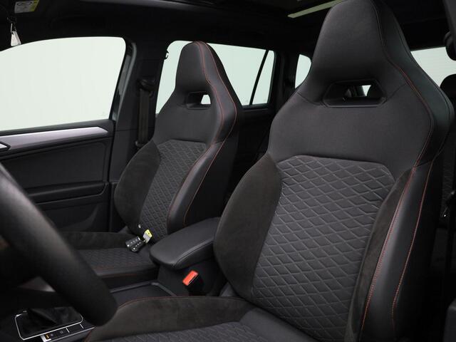 Seat Tarraco 1.4TSIe-Hybrid 180kW/245P PHEV FR Business Intense · Panoramadak · Trekhaak · Apple/Android Car Play · 360 gr. Camera ·