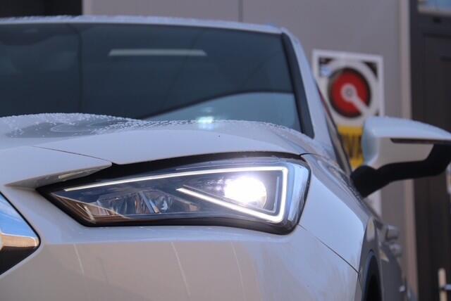 Seat Tarraco 1.5 TSI Xcellence. Stoelverwarming Voor&Achter, Camera, Pano