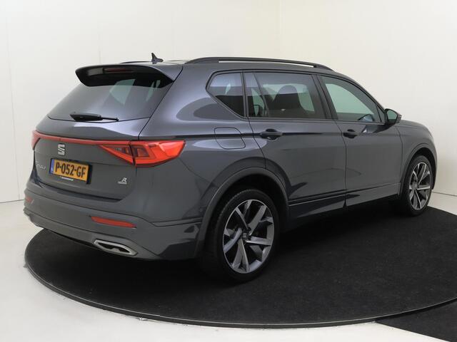 Seat Tarraco 1.4 TSI e-Hybrid PHEV FR Business Intense | SoH 88% | Trekhaak | Adaptieve demping | Parkeerassistent | Stoelverwarming voor en achter | Achteruitrijcamera | Adaptieve cruise control | Keyless |