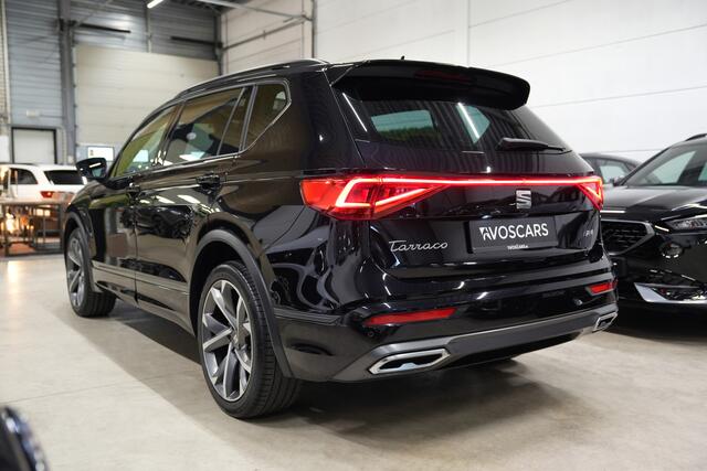 Seat Tarraco 2.0 TSI 4DRIVE FR * Pano - Trekhaak - 360° Cam - 20" - Kuipstoelen - Beats - Keyless - ACC - Blind Spot *