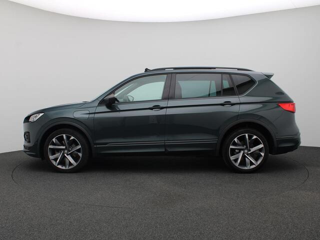 Seat Tarraco 1.4 TSI e-Hybrid PHEV FR Business 245PK DSG SOH 96,27%, Panoramadak, Keyless, 360gr. Camera, 20" LM Velgen, Side Assist, Stoel-Stuurverwarming, Navi