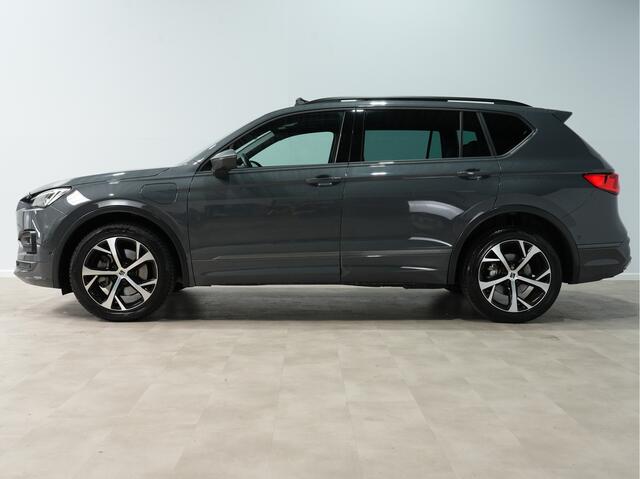 Seat Tarraco 1.4 TSI e-Hybrid PHEV FR Business | Panorama | Trekhaak | Kuipstoelen | 360Camera 305