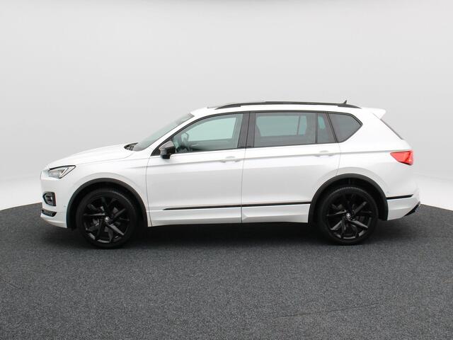 Seat Tarraco 1.5 TSi 150 Pk Automaat FR Business Intense 7-Pers | 360 Camera | Panorama Dak | Full LED | Trekhaak | Carplay | navigatiesysteem | Climate Control | 20 Inch | 57.028 Km!!