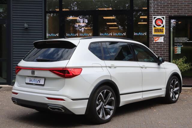 Seat Tarraco 1.4 TSI 180kW e-Hybrid FR LED/DCC/ACC/360/Keyless/Elek. stoel+mem/Dode-hoek/20"/Trekhaak wegkl.
