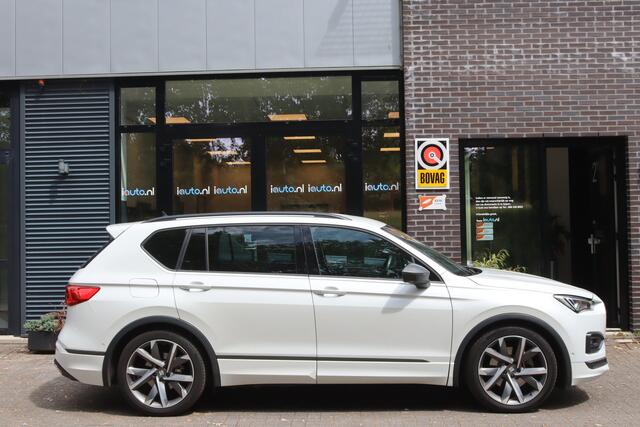 Seat Tarraco 1.4 TSI 180kW e-Hybrid FR LED/DCC/ACC/360/Keyless/Elek. stoel+mem/Dode-hoek/20"/Trekhaak wegkl.