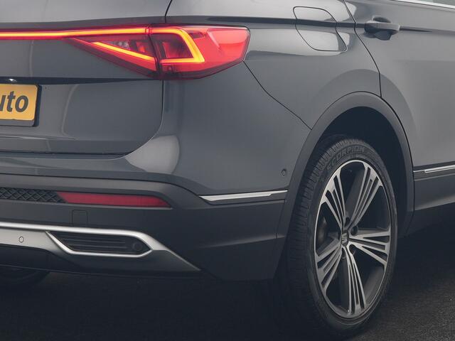 Seat Tarraco 1.4 TSI e-Hybrid Xcellence PHEV 245pk Dealer O.H. | Panodak | Adaptive Cruise | 360 Camera | Sfeerverlichting | Voorstoelen Verwarmd | Keyless | Blis | Apple Carplay | Navigatie | DAB | Plug In Hybrid |