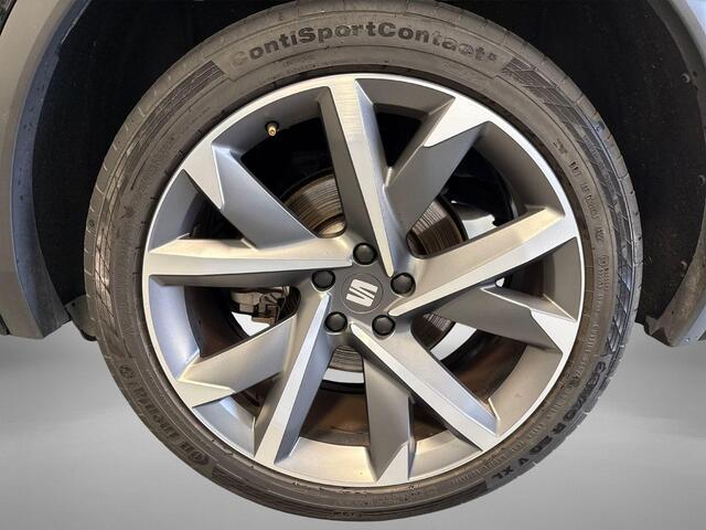 Seat Tarraco 1.4 TSI e-Hybrid PHEV 245pk DSG FR Business · 360 Camera · Inklap. Trekhaak · Keyless · Elek. Achterklep · Elek. Stoel + Geheugen · Parkeer Assistent ·