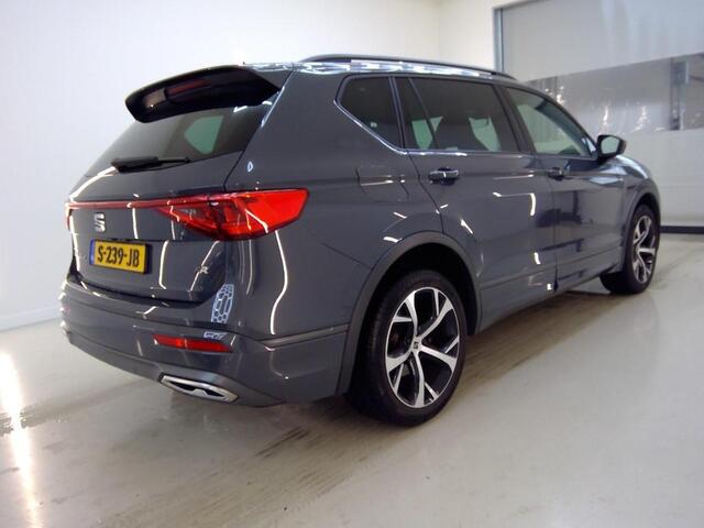 Seat Tarraco 1.5 TSI FR Business Intense LED/CARPLAY/TREKHAAK/URANO-GREY/NL-AUTO/1E EIG.