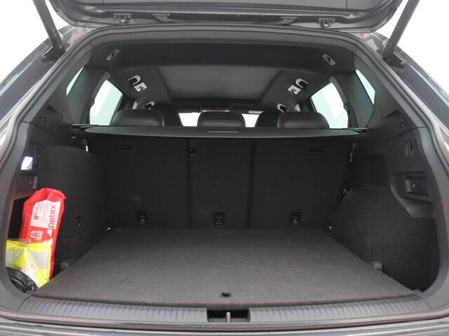 Seat Tarraco 1.4 TSI e-Hybrid PHEV FR Business SOH 98,4%, Panoramadak, Trekhaak, Achteruitrijcamera, 20" LM Velgen, Side Assist, Keyless, Memorystoel, Elektr. Achterklep