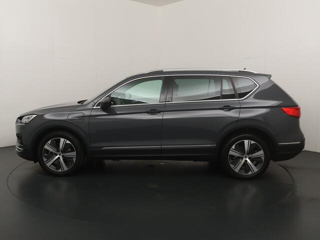 Seat Tarraco 1.4 TSI 245 pk e-Hybrid PHEV Xcellence | Trekhaak | Stoel & Stuurwiel verwarming | Adapt. cruise | Dodehoek detectie | Pano | Clima |