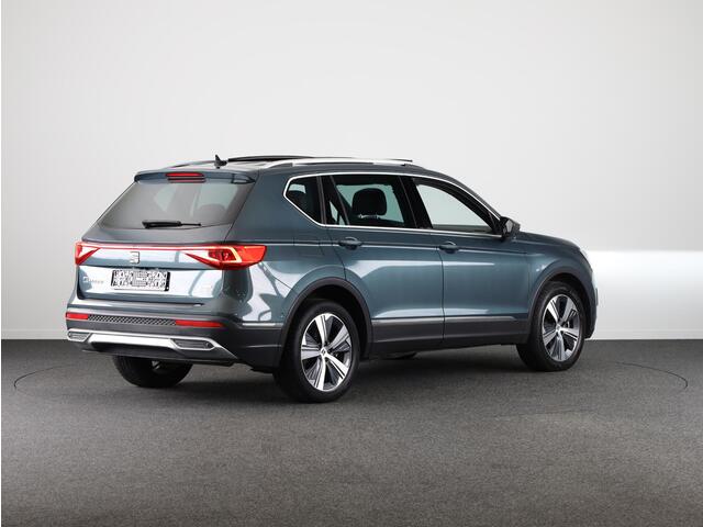 Seat Tarraco 1.4 TSI e-Hybrid PHEV Xcellence 245 pk Automaat | Navigatie | Panoramadak | Parkeersensoren (Park assist) | Rondomzicht camera | Adaptieve cruise control | Stoelverwarming V+A | Lederen bekleding |