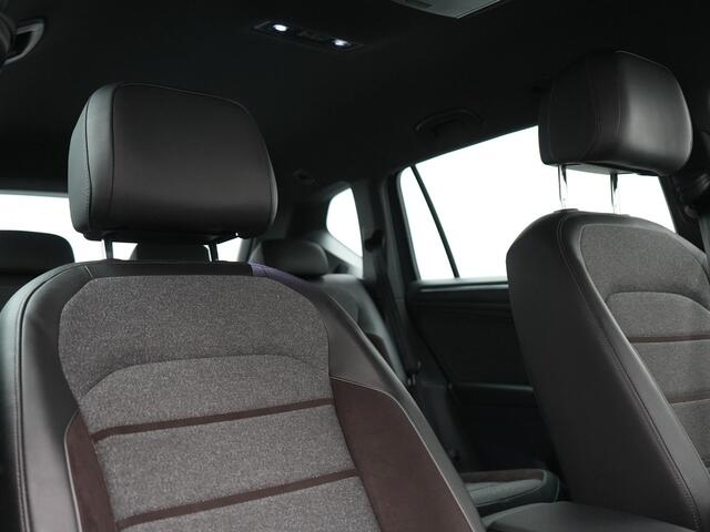 Seat Tarraco 1.4 TSI e-Hybrid Xcellence PHEV 245pk Dealer O.H. | Trekhaak Af Fabriek | Adaptive Cruise | Camera | Keyless | Sportstoelen Verwarmd | Apple Carplay | Virtual | Navigatie | DAB | 19"L.M | Plug In Hybrid |