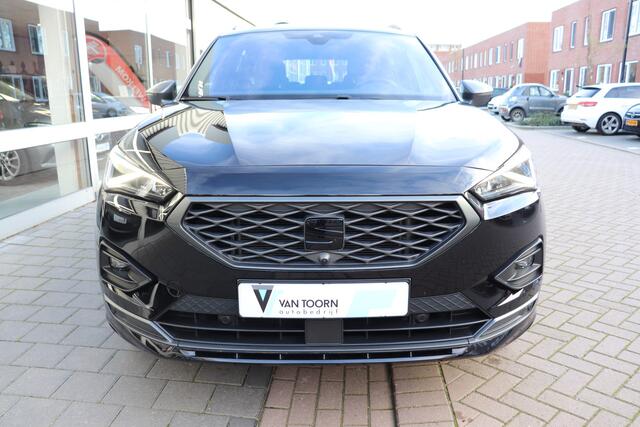 Seat Tarraco 1.5 TSI FR Business Intense 7p. Zeer compleet, trekhaak wegklapbaar, panoramadak, leder.