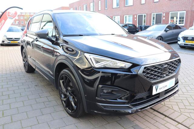 Seat Tarraco 1.5 TSI FR Business Intense 7p. Zeer compleet, trekhaak wegklapbaar, panoramadak, leder.