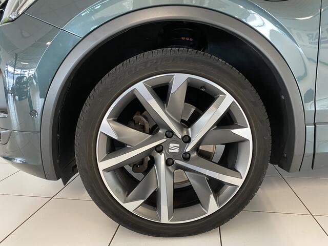 Seat Tarraco 1.4 TSI e-Hybrid PHEV FR Panoramadak / 360 camera /Trekhaak
