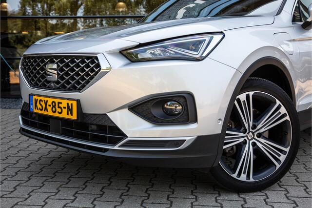 Seat Tarraco 1.4 TSI e-Hybrid PHEV Xcellence , SOH 91,1%, Trekhaak, Panoramadak, Apple Carplay, Adaptive cruise,