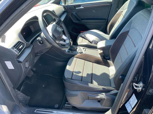 Seat Tarraco 1.5 TSI Xcellence Business Intense 150PK / 110kW, NL auto, 1e eigenaar dealeronderhouden en door ons nieuw geleverd, interieur voorverwarmingsinstallatie (standkachel), wegklapbare trekhaak, 19" LMV, verwarmbare voorstoelen, verwarmbare achterbank, verwarmbaar multifunctioneel lederen stuurwiel, elektrische achterklep, LED verlichting, achteruitrijcamera (Rear View), dodehoekdetectie (Side Assist), navigatie pro, rondomzichtcamera (Area View), digital cockpit, 3-zone climatronic, elektrisch verstel-, verwarm- en inklapbare buitenspiegels etc.