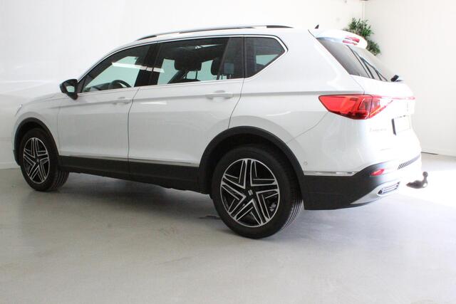 Seat Tarraco 1.5 TSI Xcellence 7p. | PANO-DAK | ACC | WEGKL-TRHAAK | SFEER | DAB | CARPLAY | 19'LMV | CAMERA |